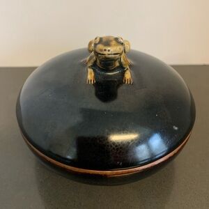 COPY - TOZAI Ceramic Trinket Box Baby Frog